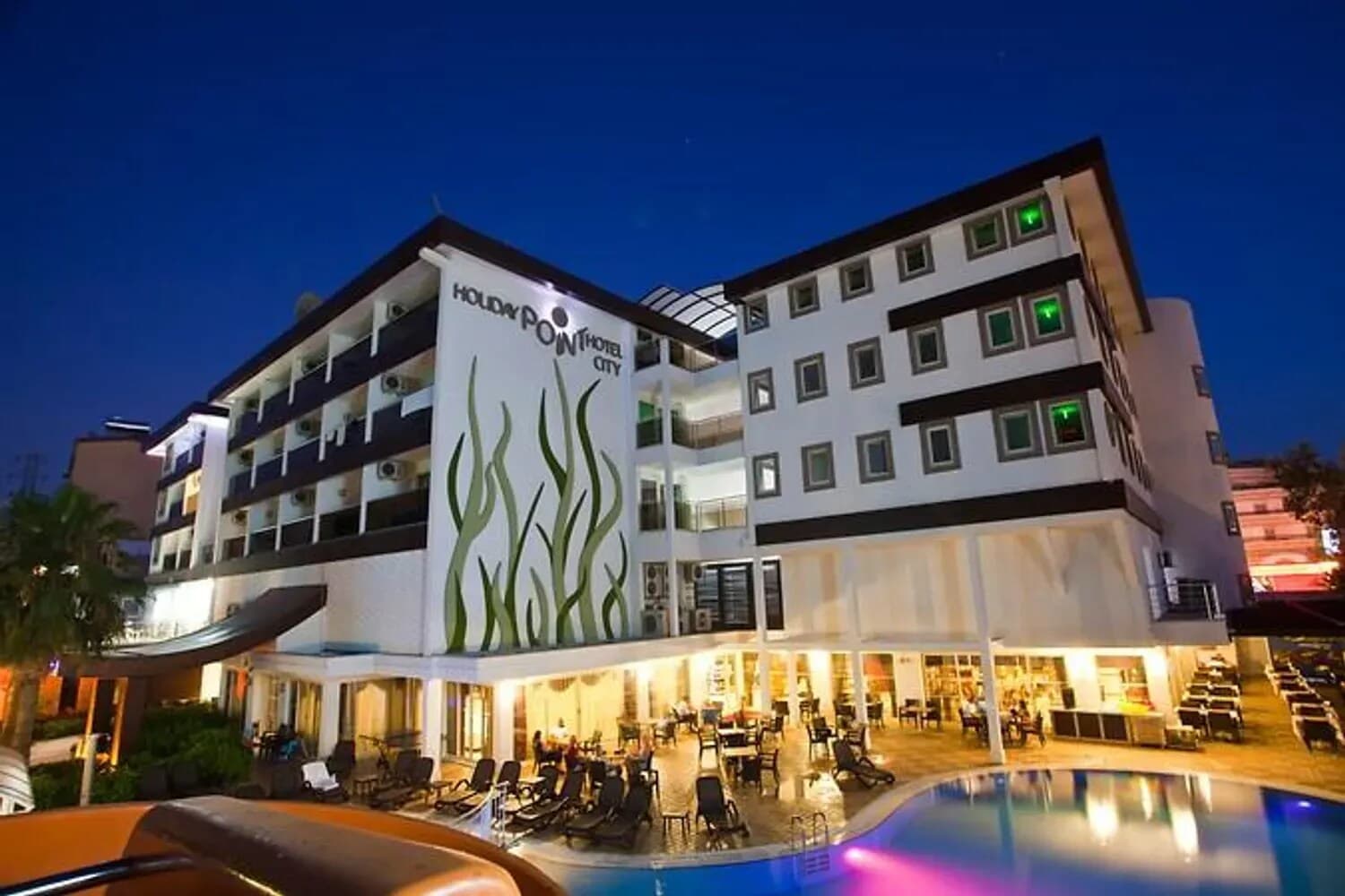 Adella Side Hotel 3