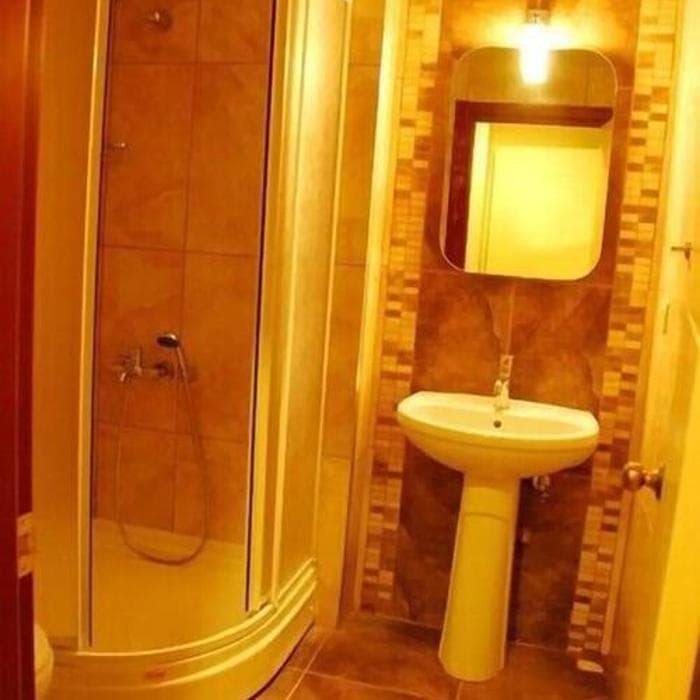 Flora Suites Hotel