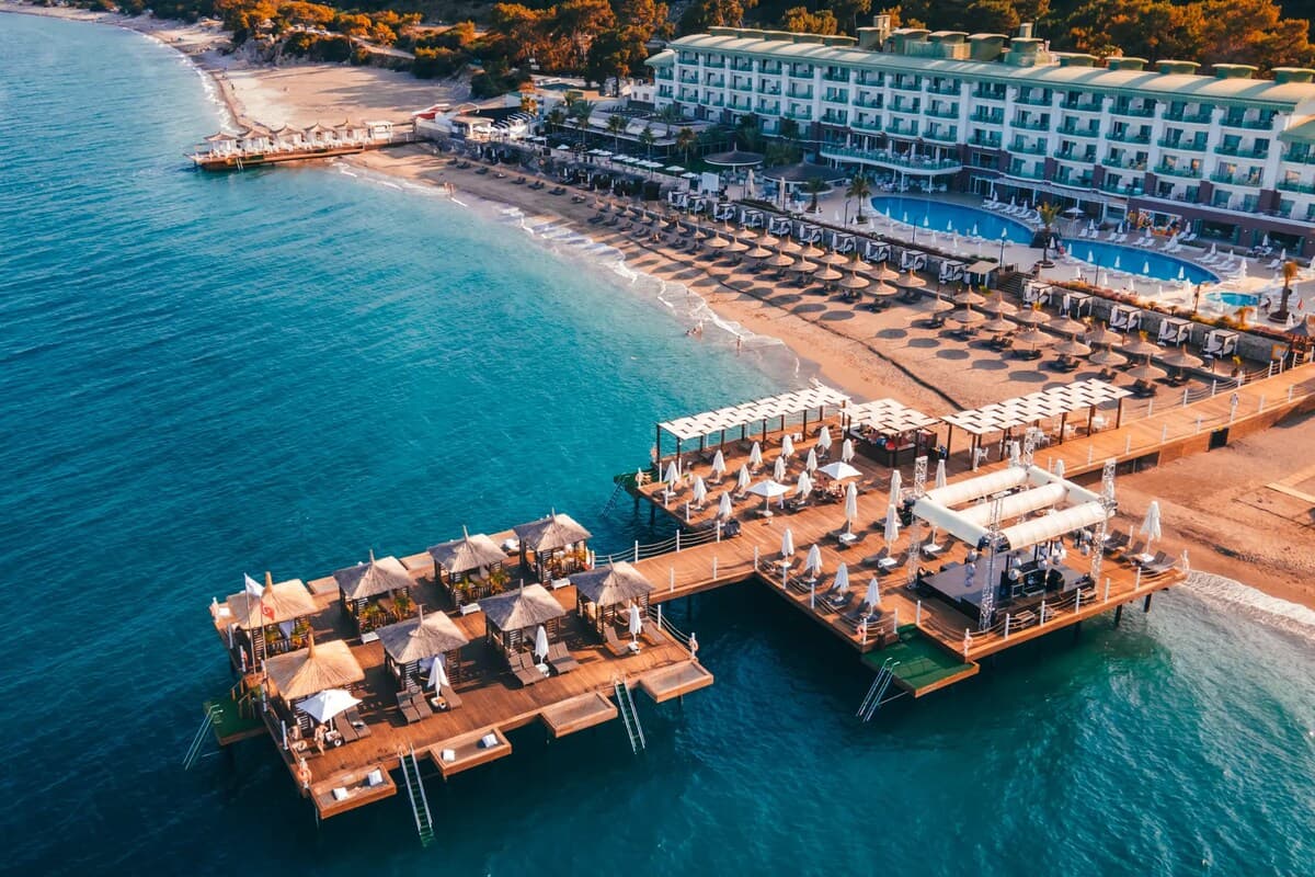 FashionTV Luxe Resort