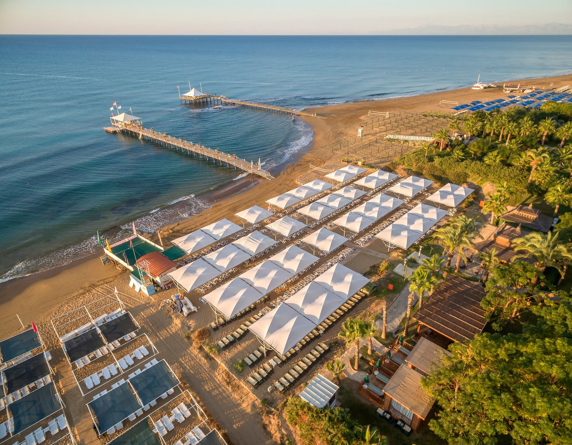 Dobedan Beach Resort Comfort Side