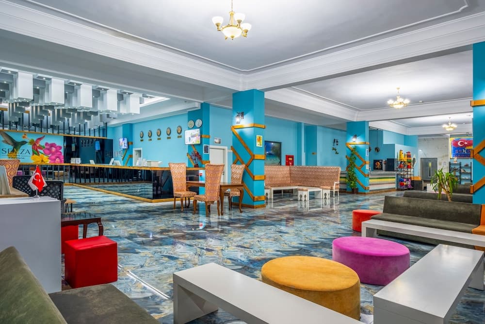 Senza Garden Holiday Club 5