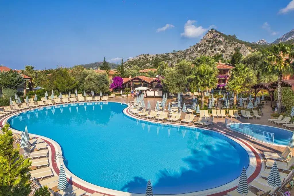 Sun & Sea Beach Hotel