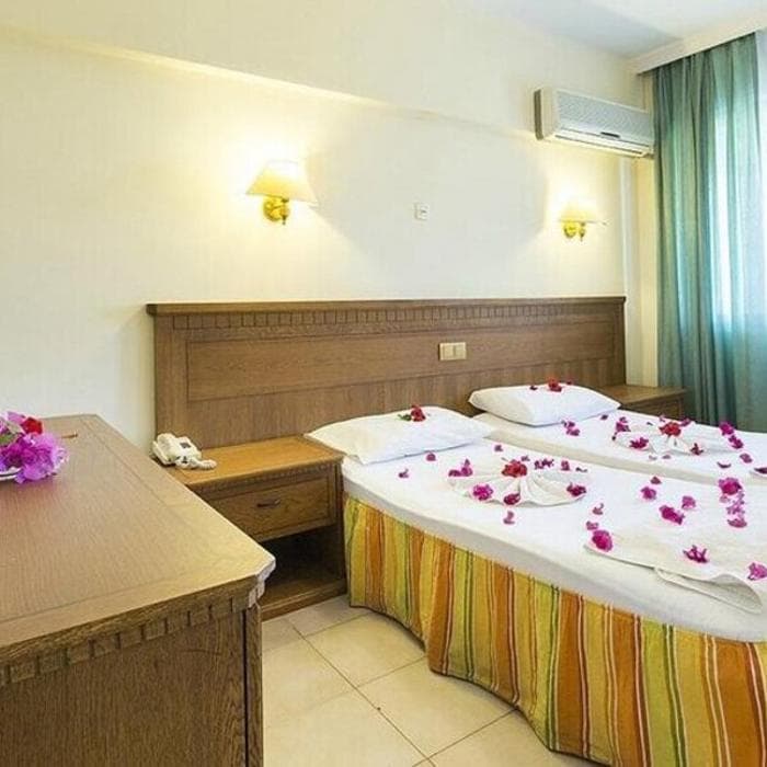 Orkide Hotel