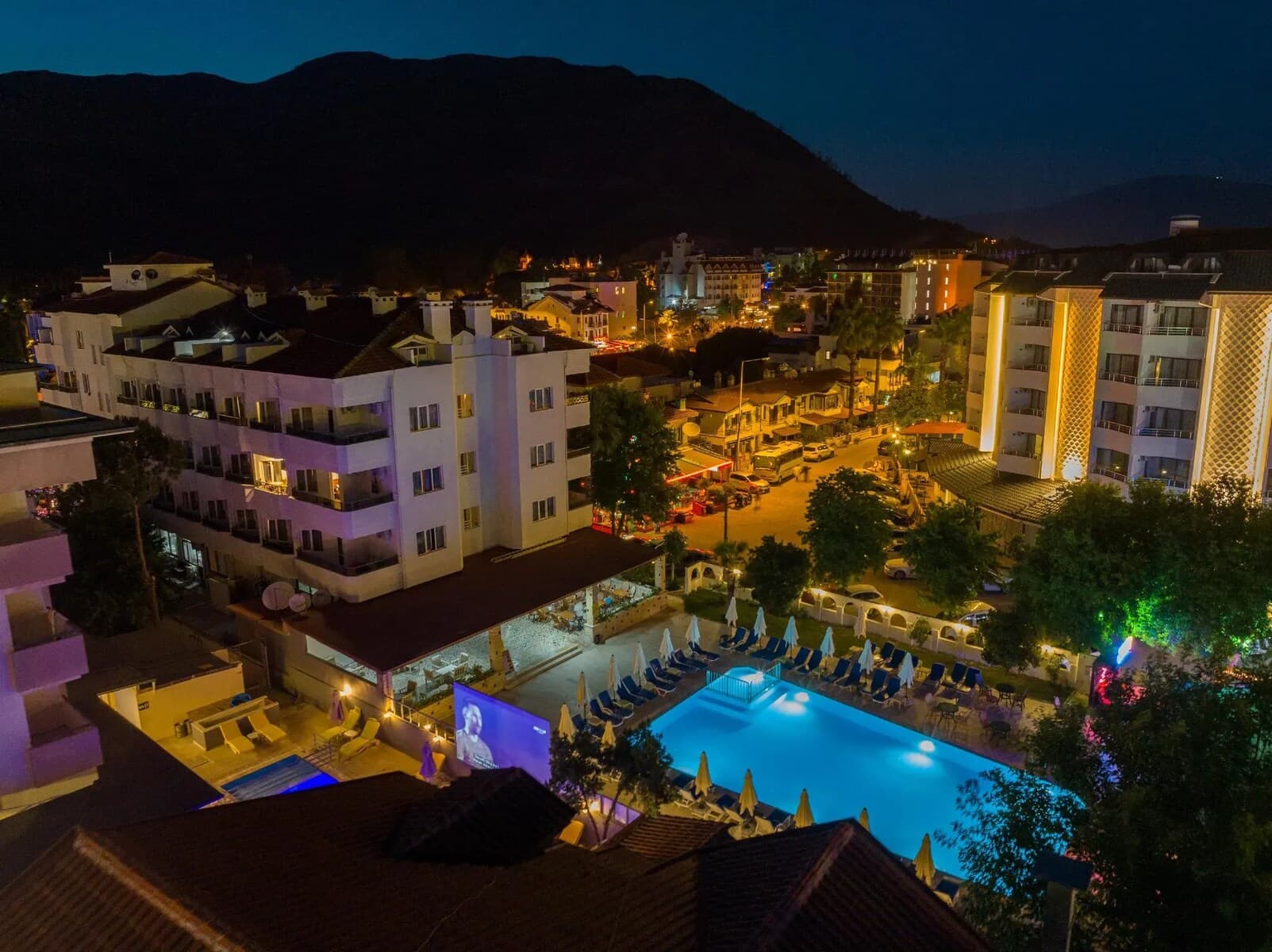 Private Hotel
