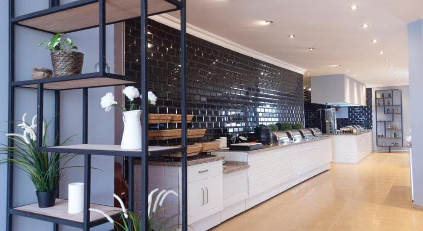 Simply Fine Hotel Alize 4