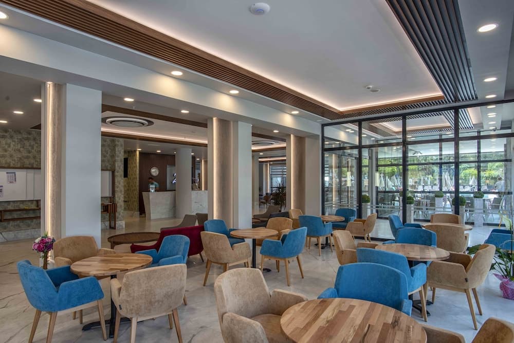 Riviera Zen Hotel 5