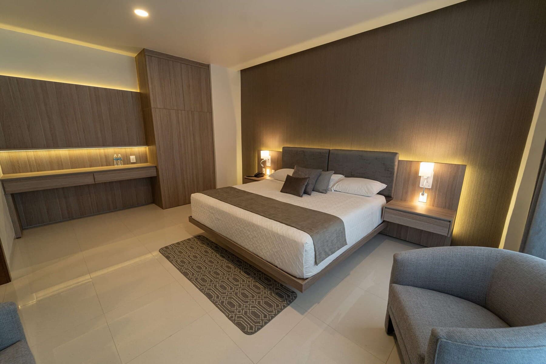 Riviera Zen Hotel 4