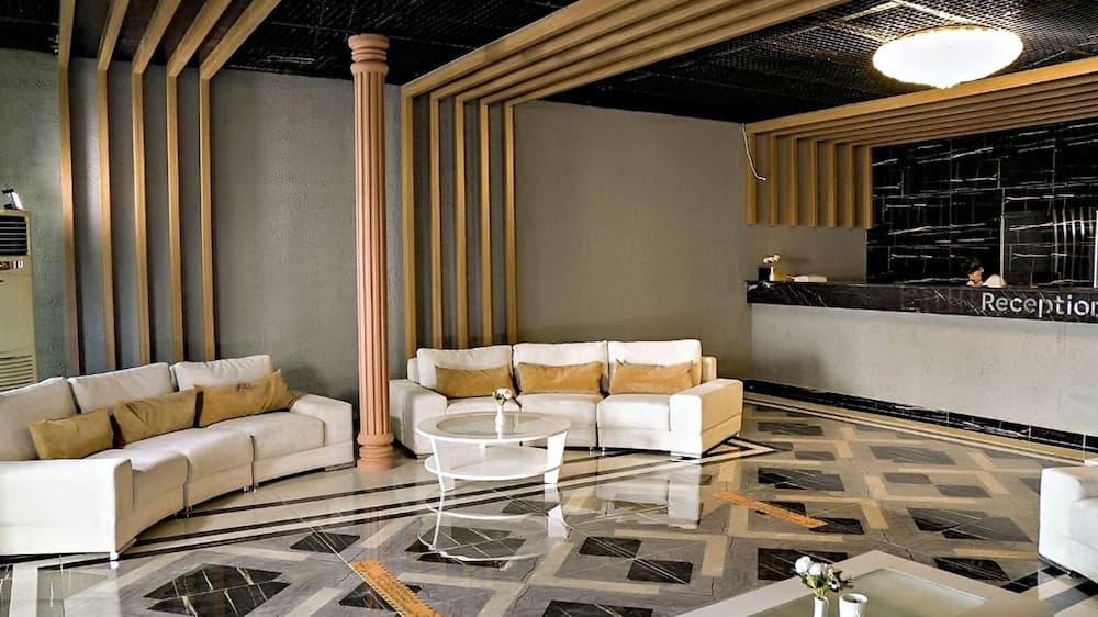 Dionisus Hotel 5