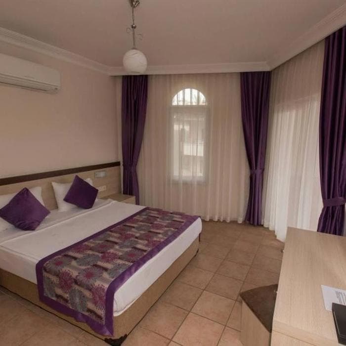 Sirma Hotel