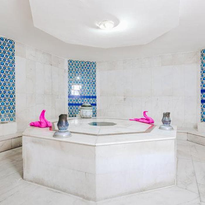 Süral Saray