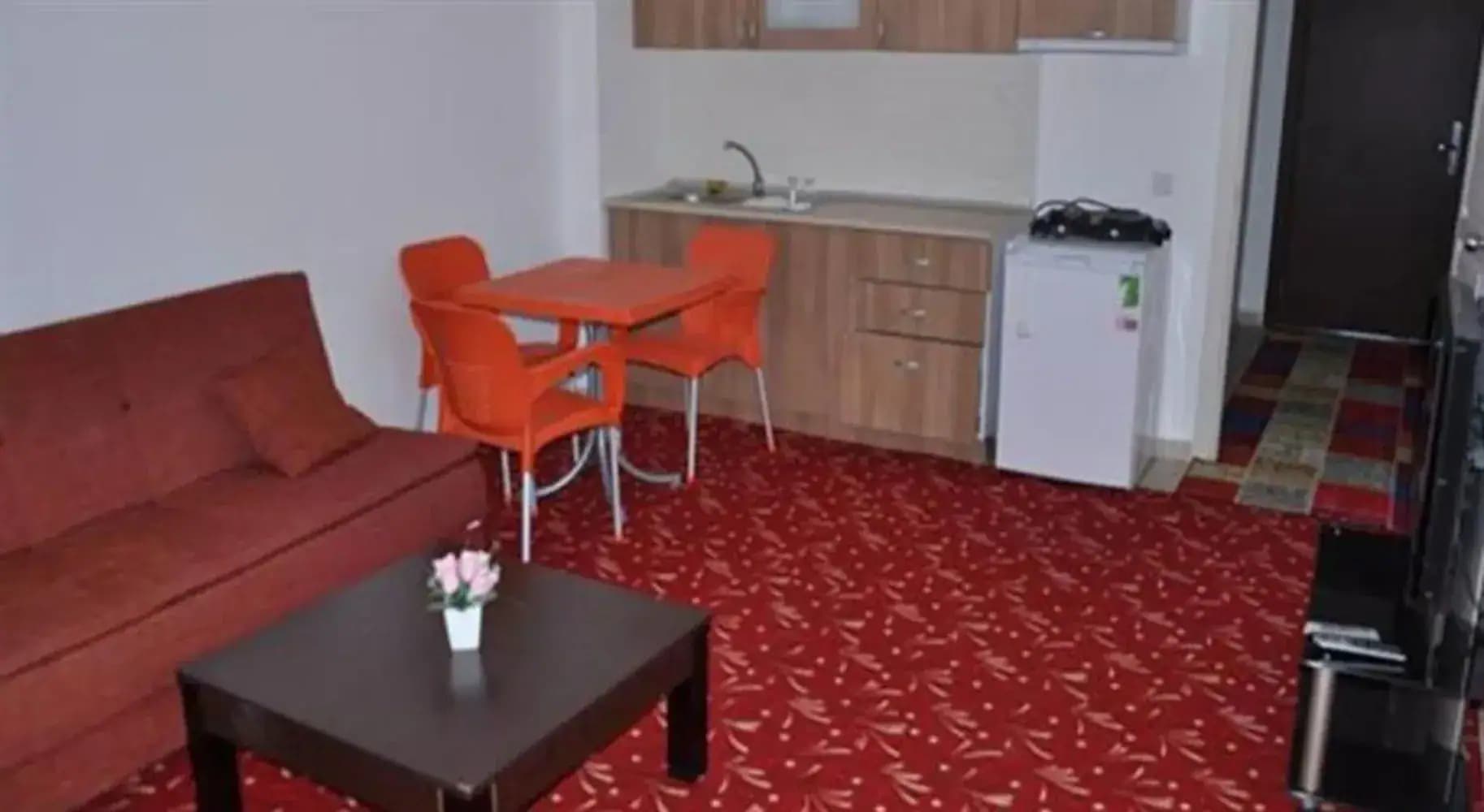 Utopia Resort & Residence 3