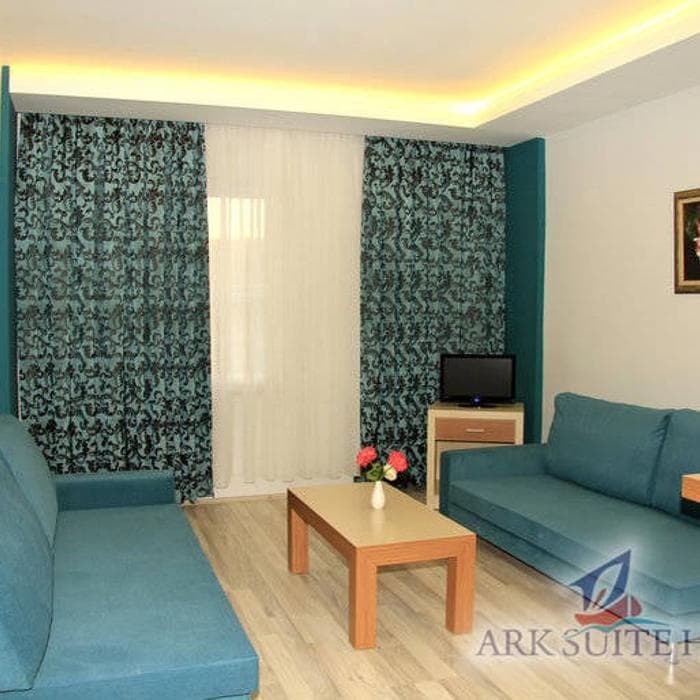 Ark Apart and Suite Hotel