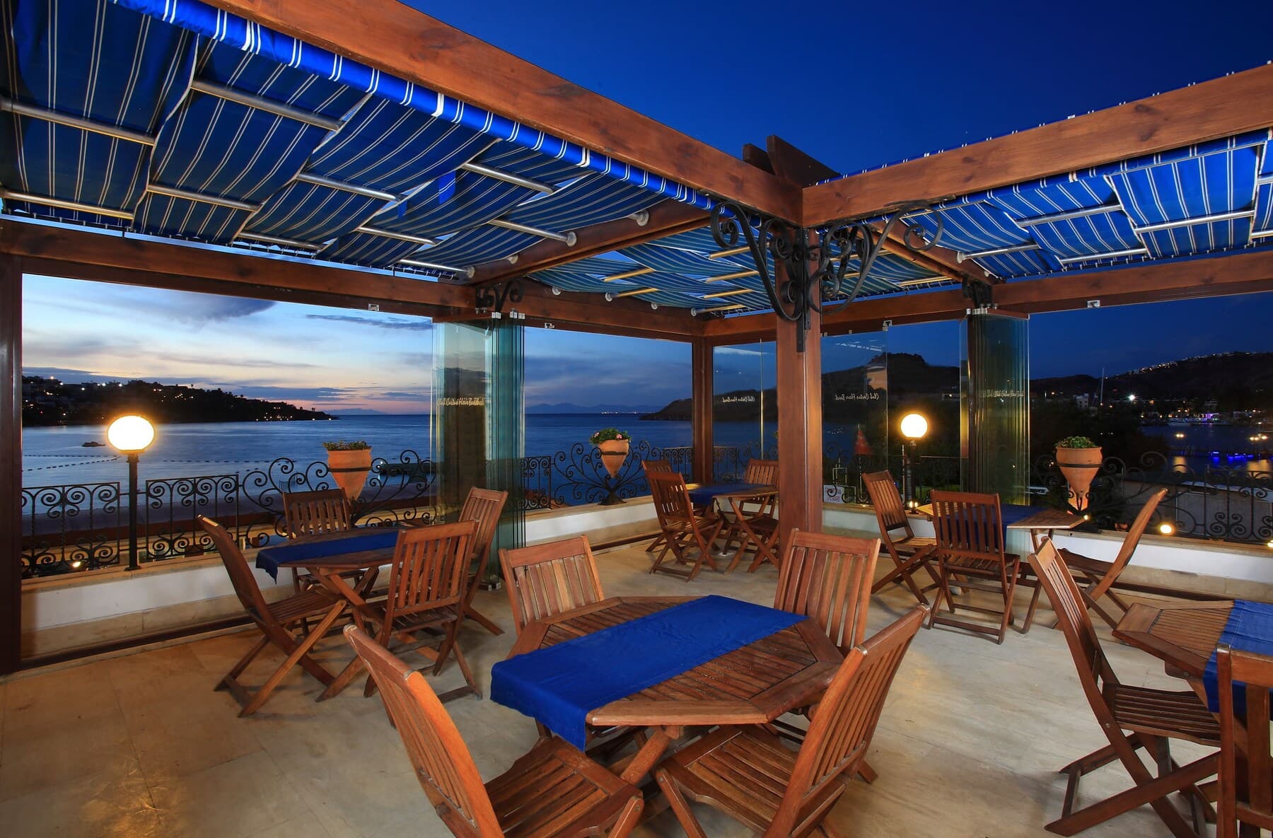 Fleur Bay Resort 4