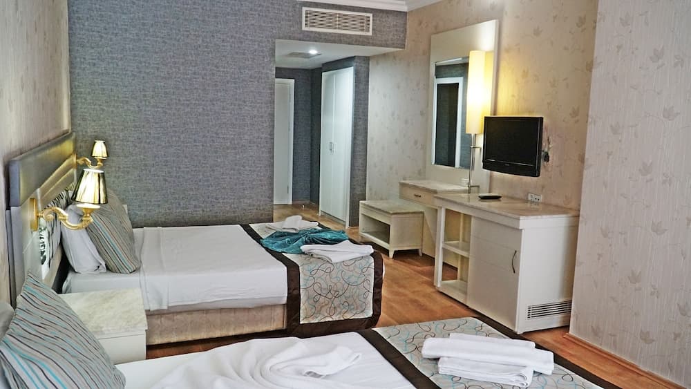 Rios Beach Hotel 5