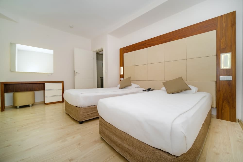 Delfino Boutique Apart Hotel 4