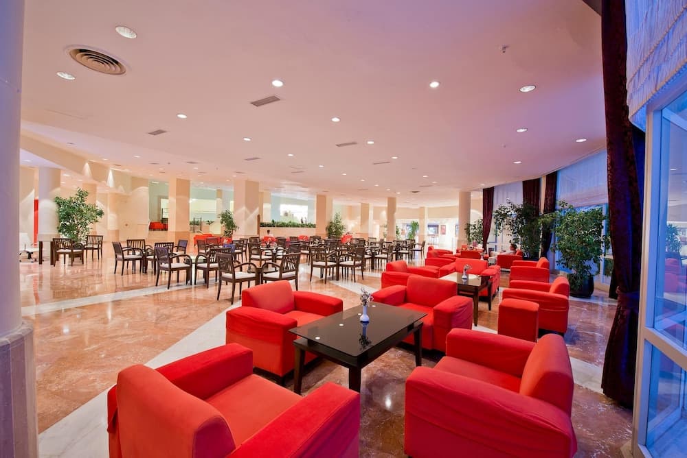 Seven Seas Hotel Life 4