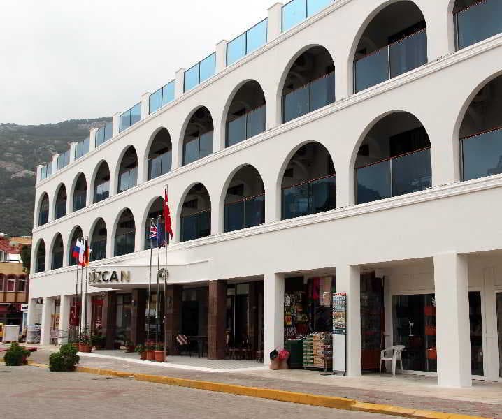 Özcan Beach Hotel
