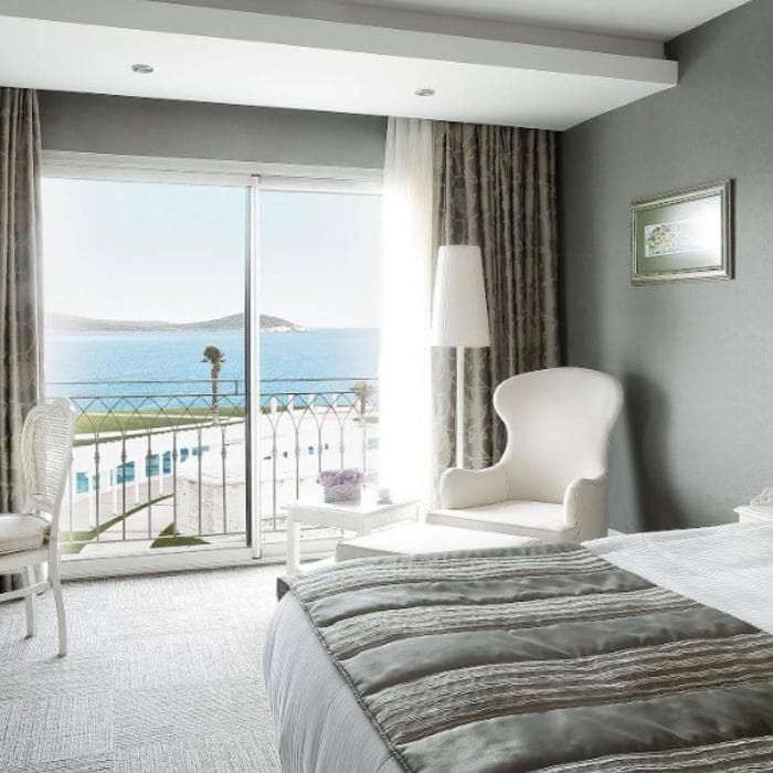 Design Plus Seya Beach Hotel