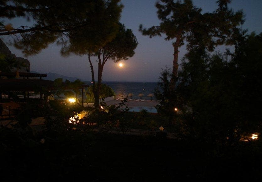 Pine Beach Boutique Hotel