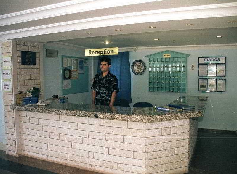 Baris Hotel & Apartments