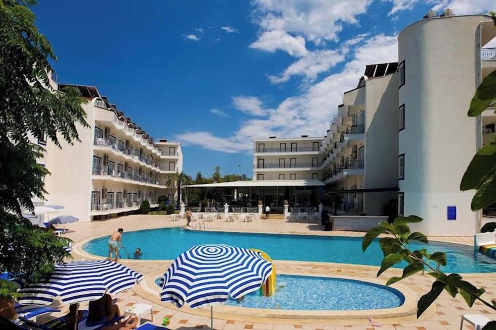 Ares Blue Hotel 2