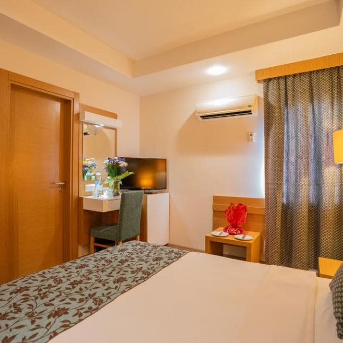 Marbel Hotel by Palm Wings