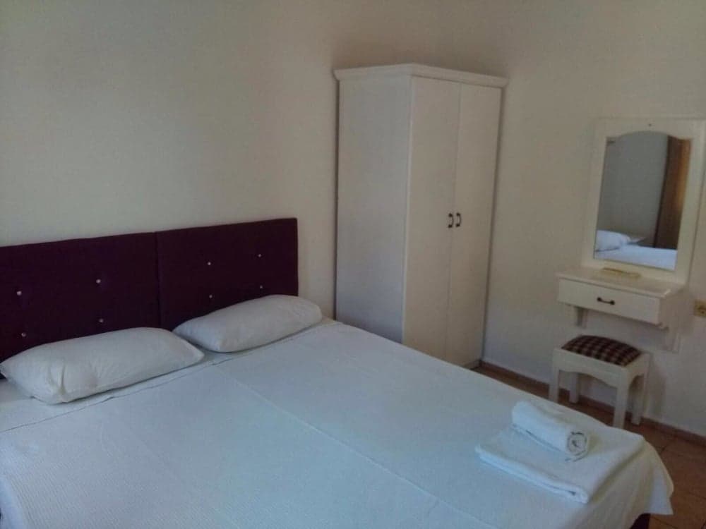 Almina Apartments