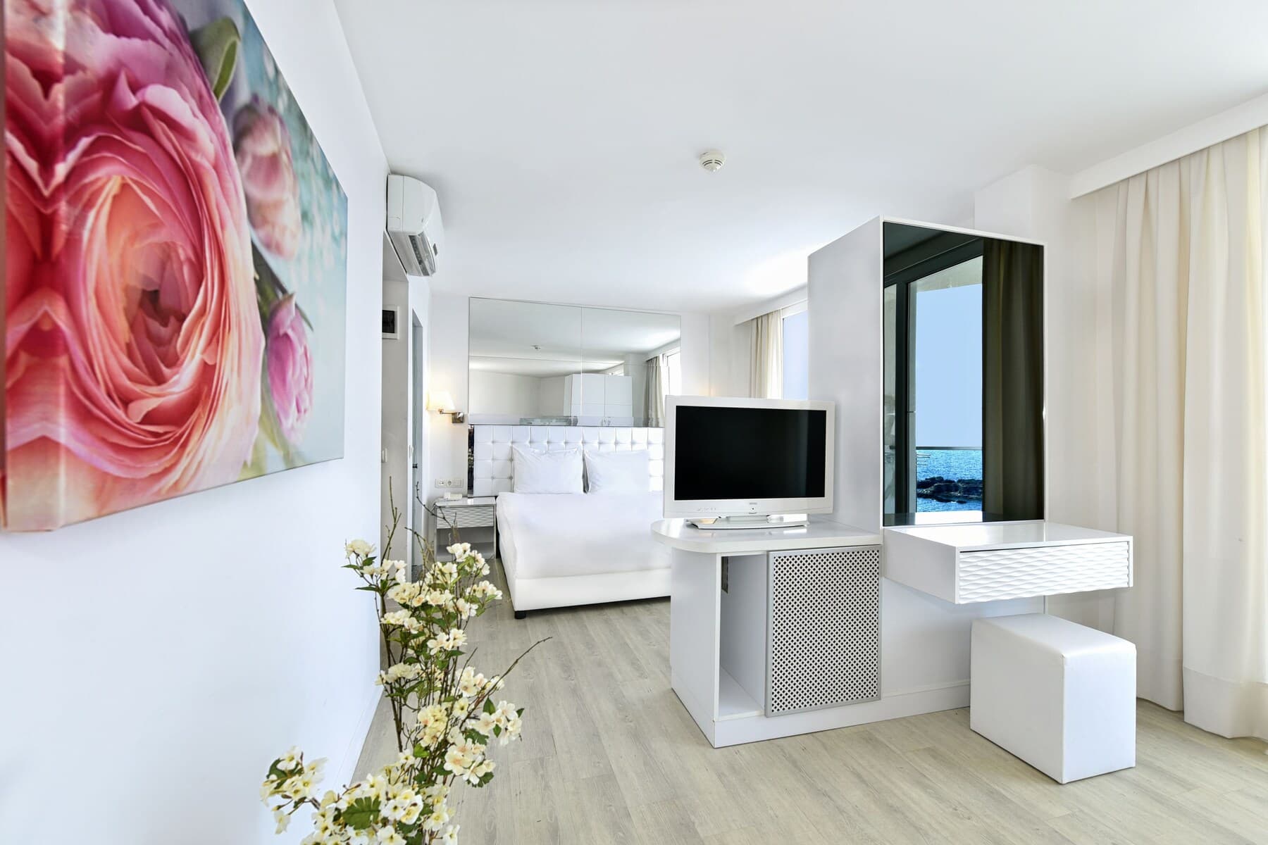 Festival Hotel Resort & Spa