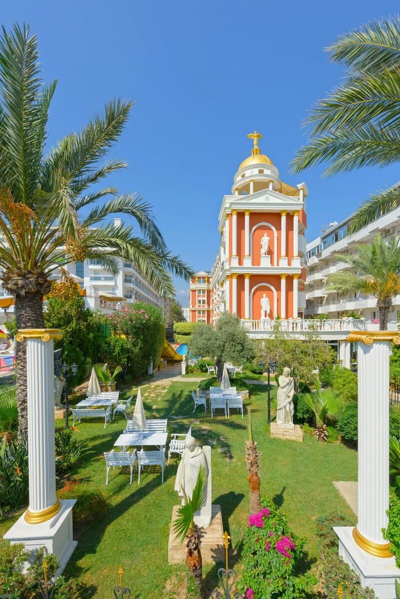 Antique Roman Palace Museum Hotel