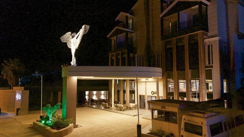 Q Ella Beach Hotel
