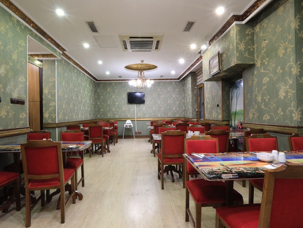 Nil Hotel