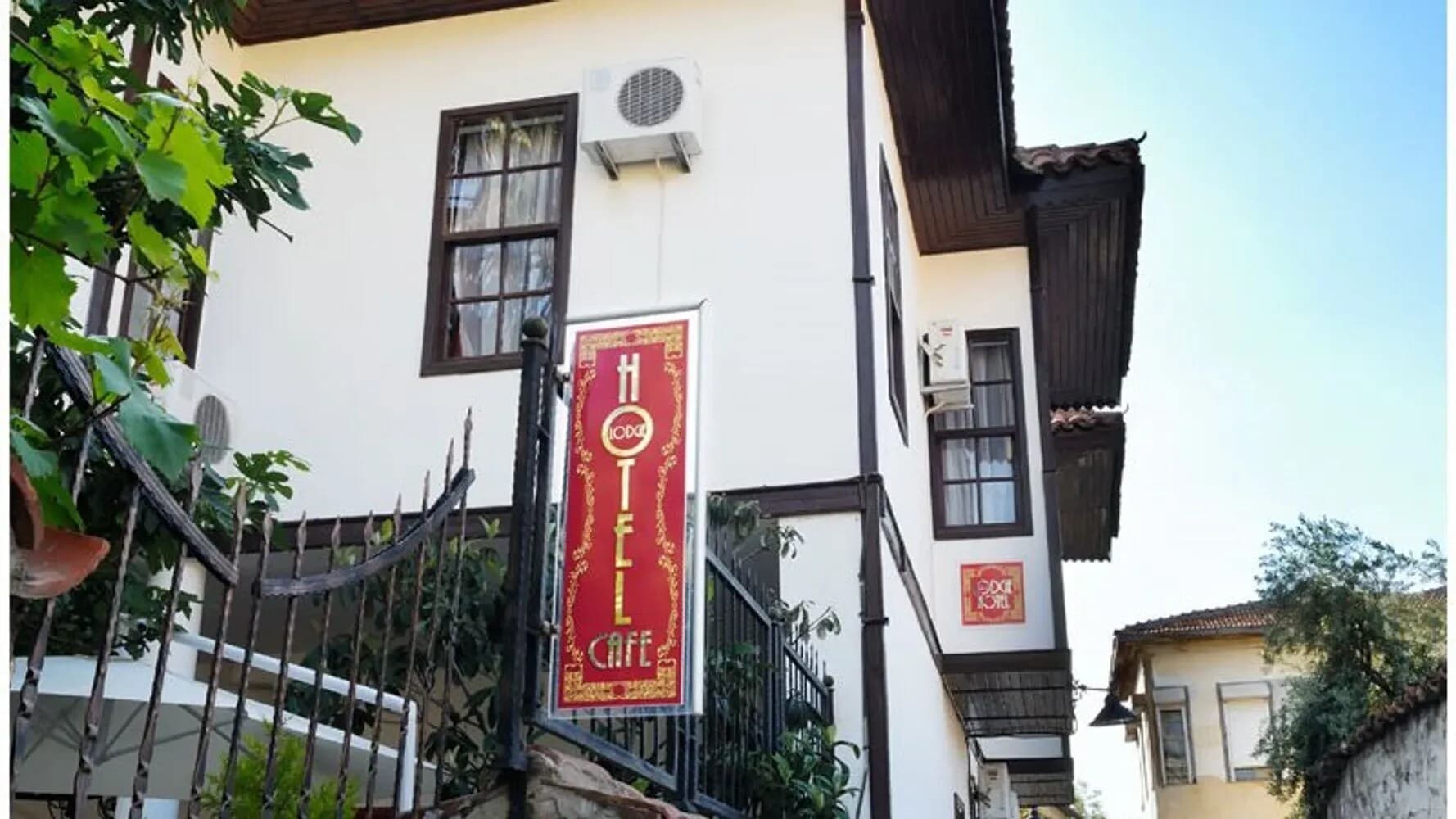 Sofa Hotels Kaleiçi 5