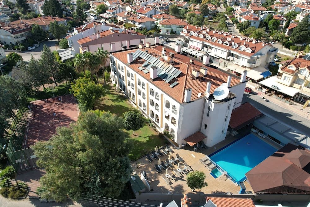 Grand Villa Sol Apartments 2