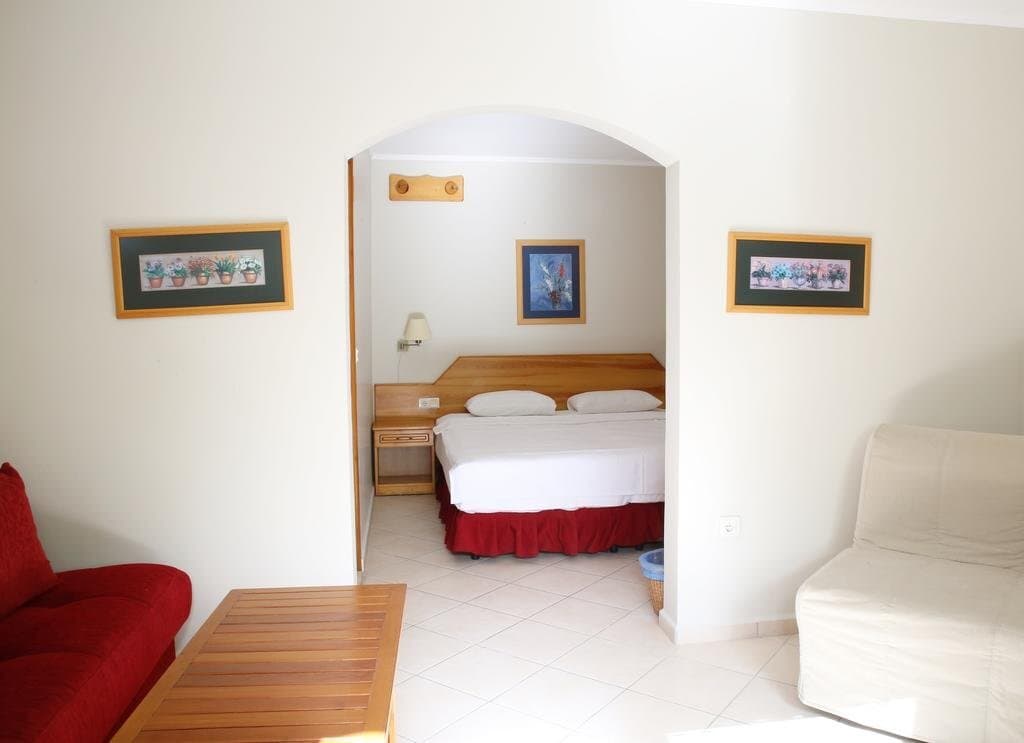 Uz Han Hotel