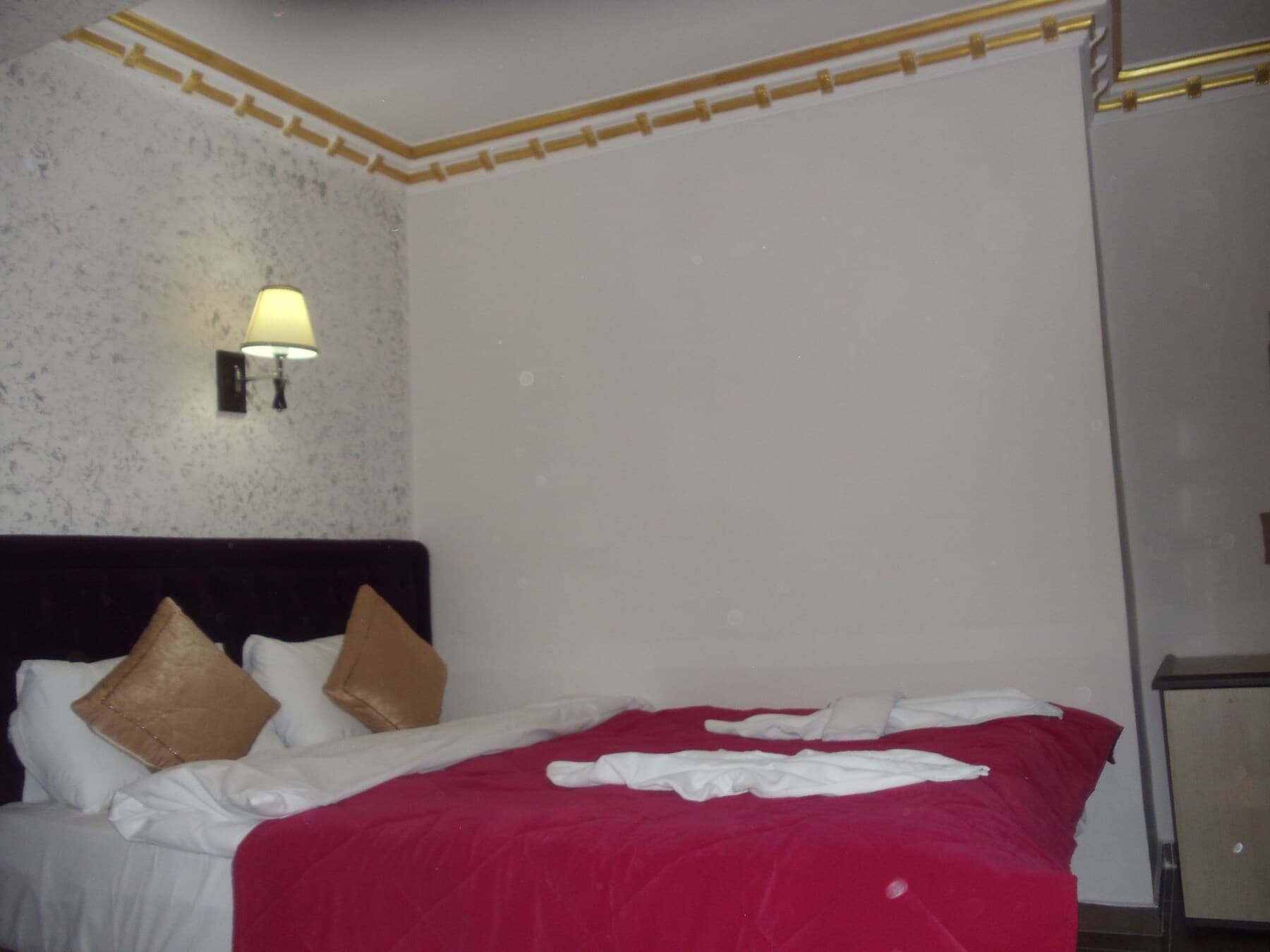 Ares Hotel