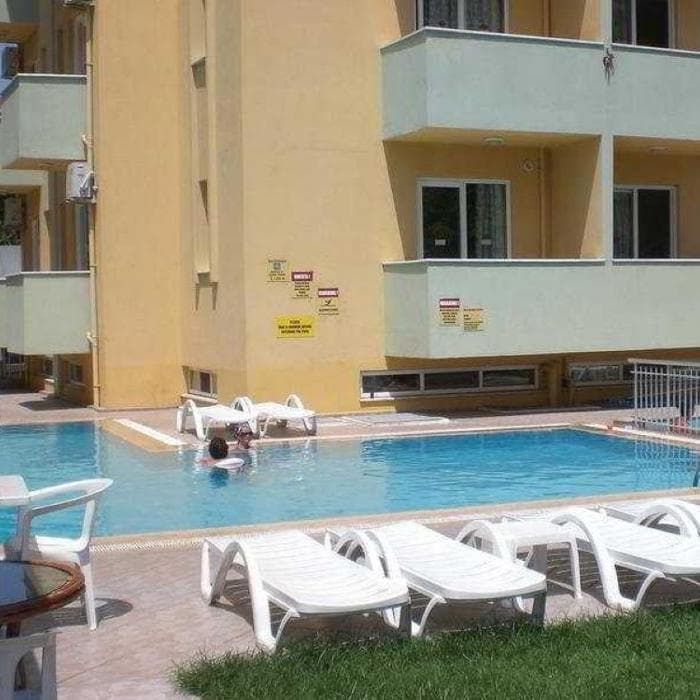 Sisters Apartments