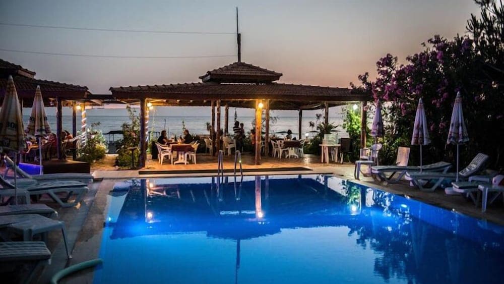 Hotel As Queen Beach 2