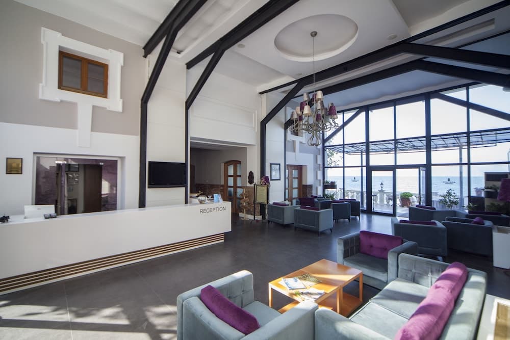 Montania Special Class Hotel 5