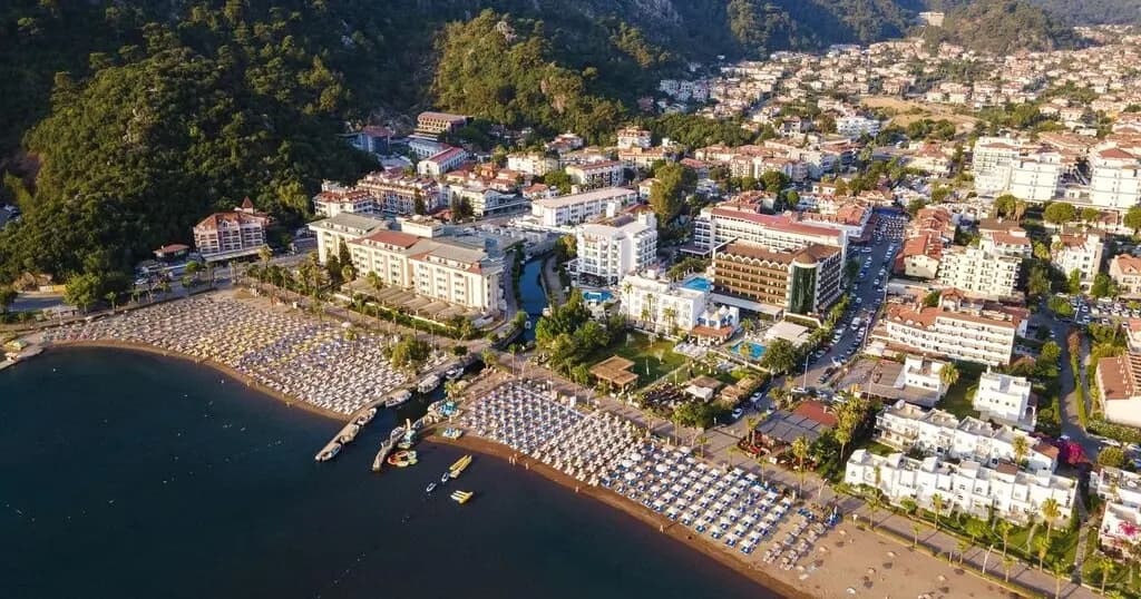Faros Premium Beach