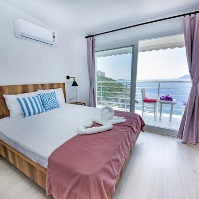 Arpia Hotel