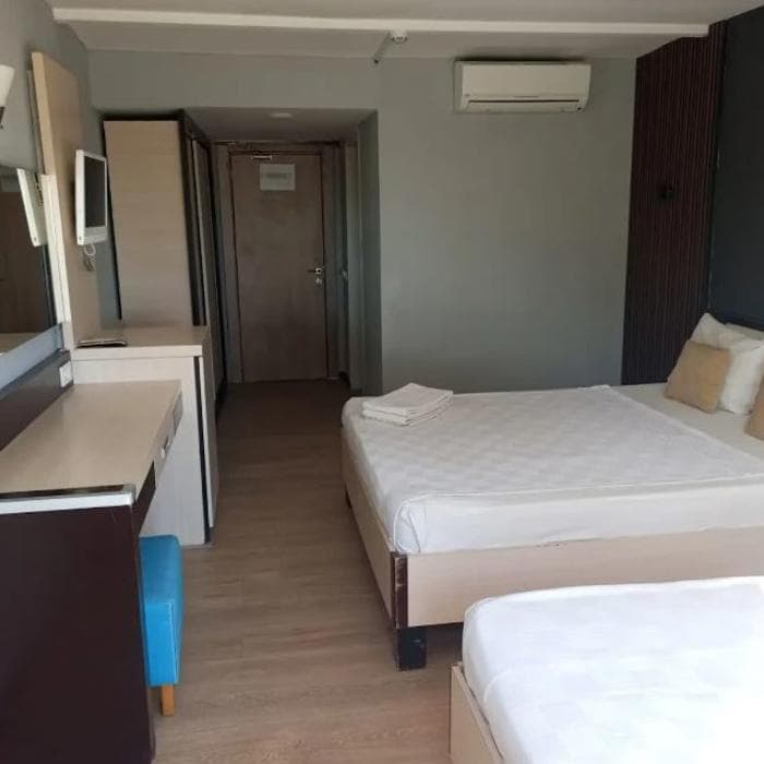 Aperion Beach Hotel