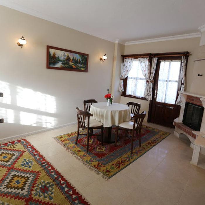 Nerissa Hotel