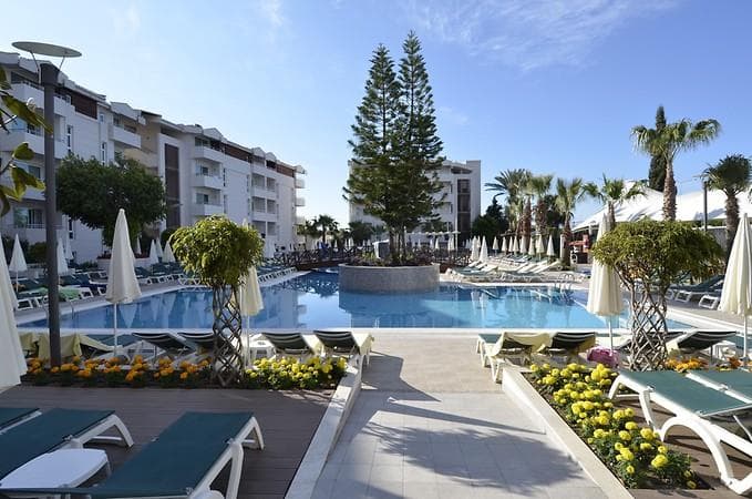 Calimera Side Resort 4