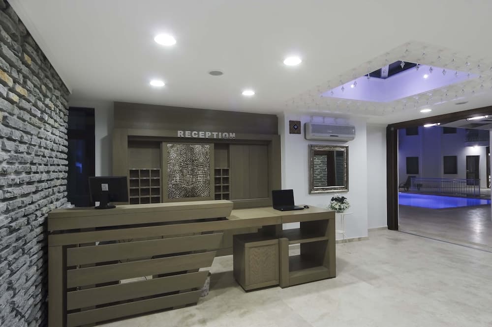 Costa Asmin Hotel 5