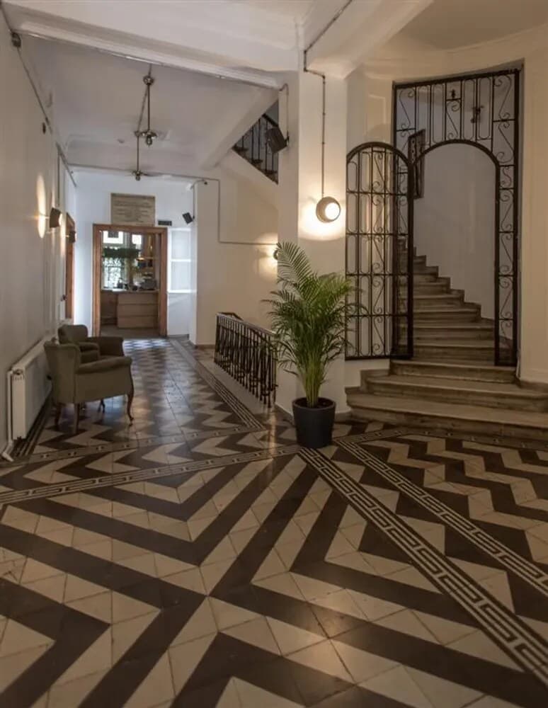 Cezayir Butik Otel