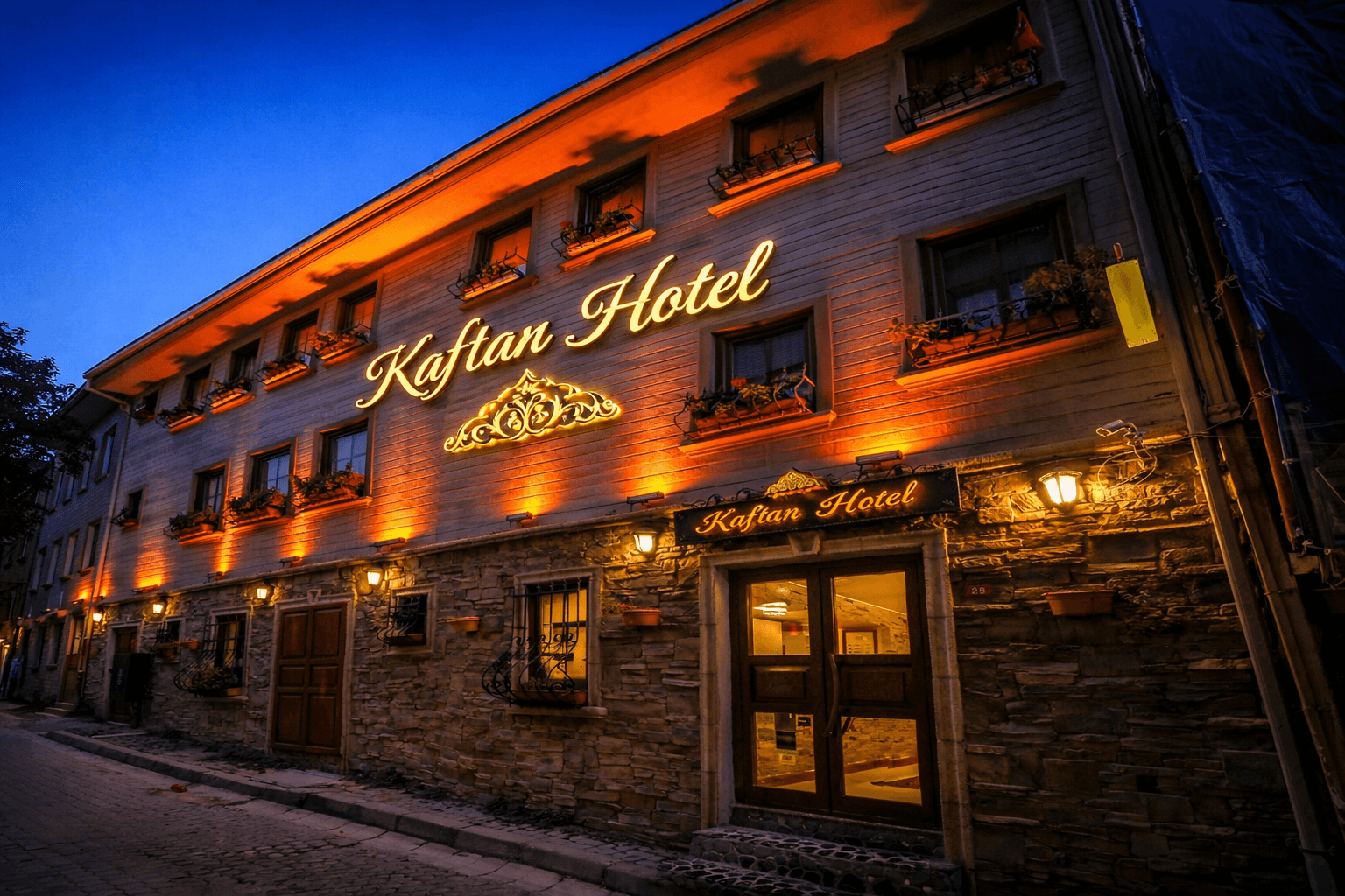 Kaftan Hotel