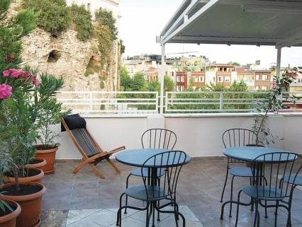 Topkapi Apartments