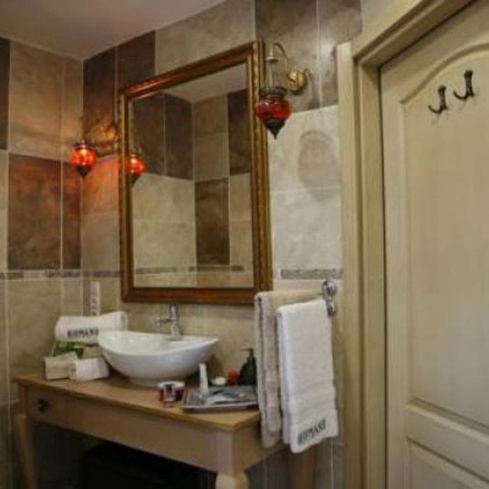 Romans Haute Couture Hotel