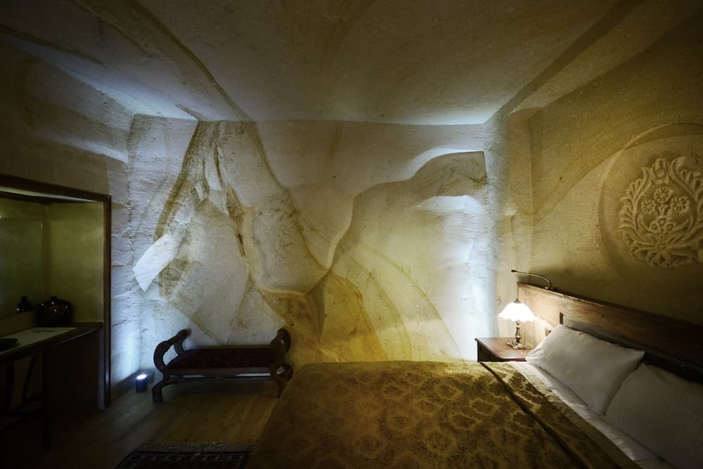 Fresco Cave Suites & Mansions 4