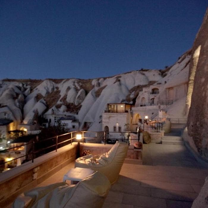 Miras Hotel
